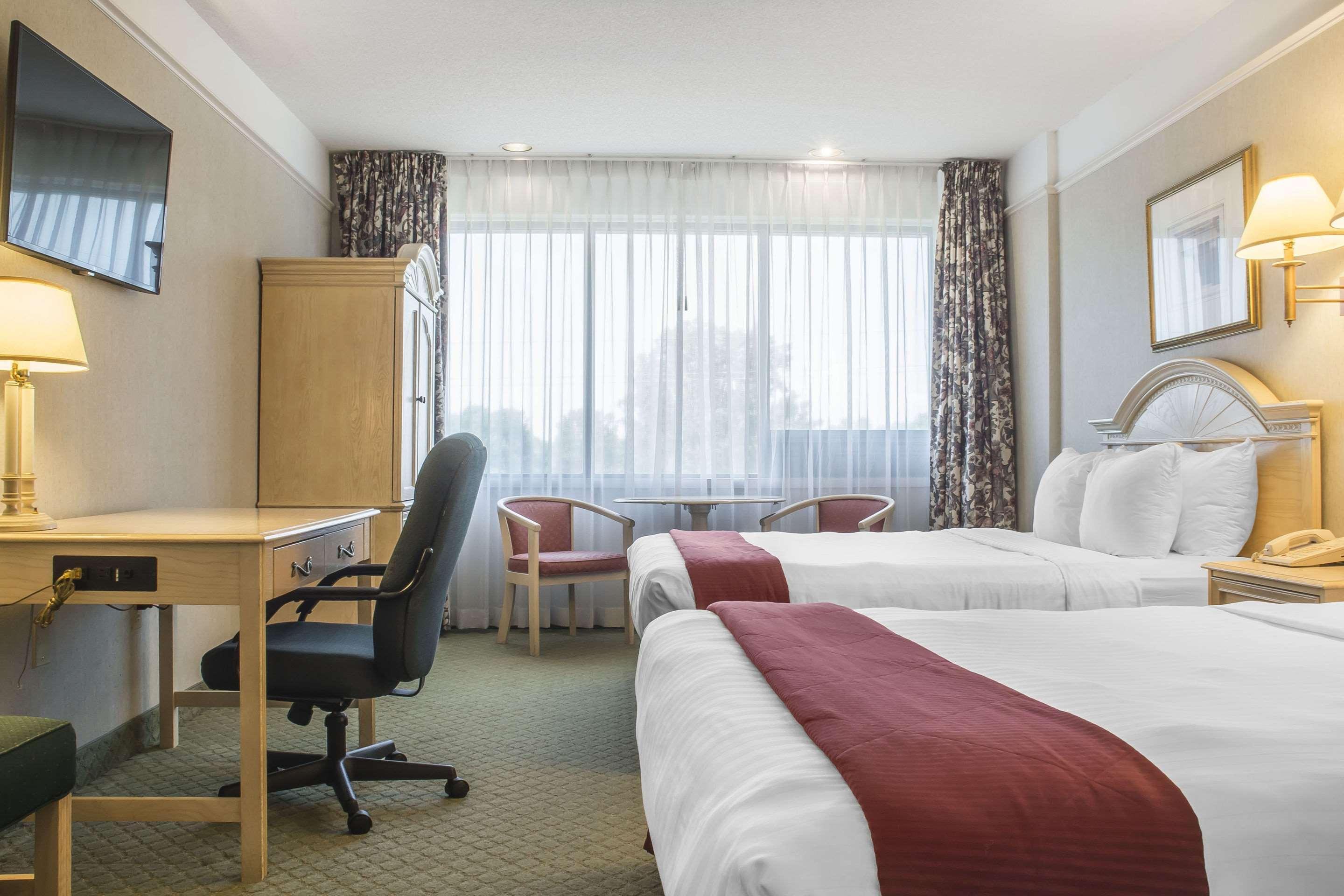 Clarion Hotel & Conference Centre Fort Erie Eksteriør bilde